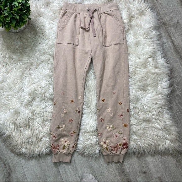 Driftwood Bohemia Floral Embroidered Jogger Sweatpants - Picture 2 of 7